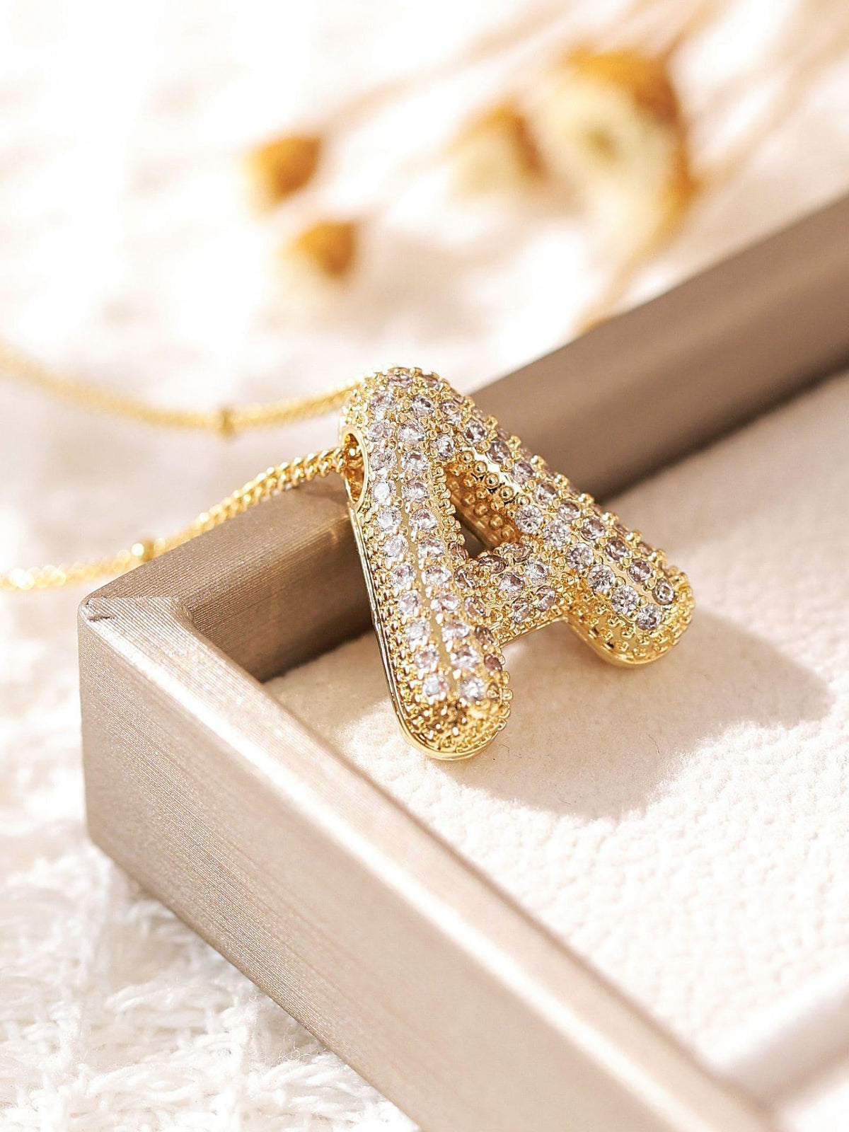 Collar inicial