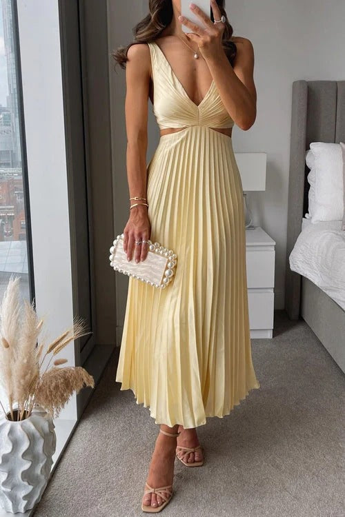 LIVIA — Vestido Plisado Elegante